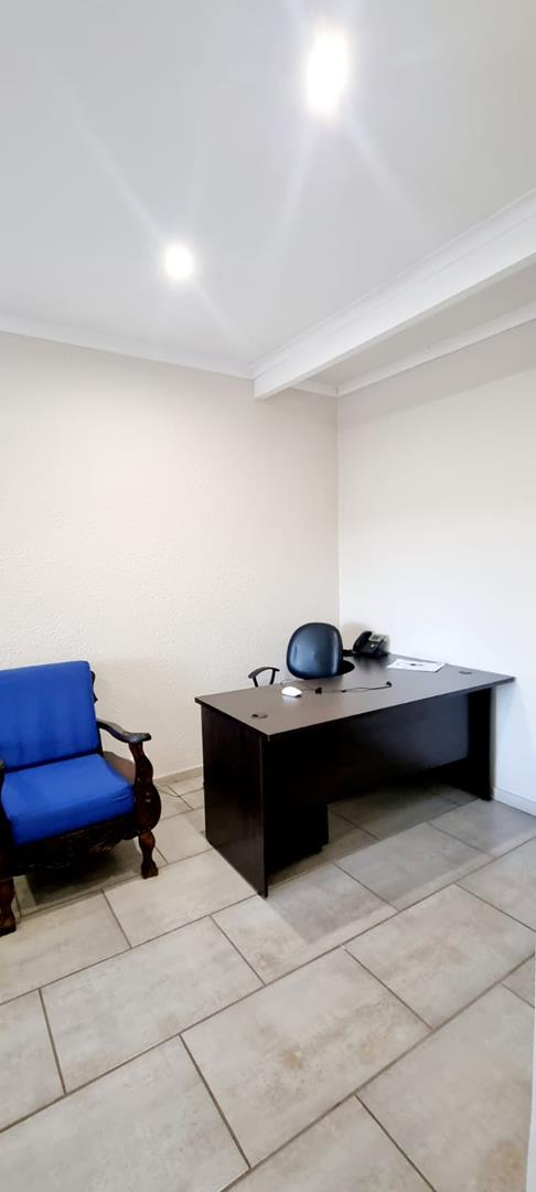 To Let commercial Property for Rent in Schoemansville North West